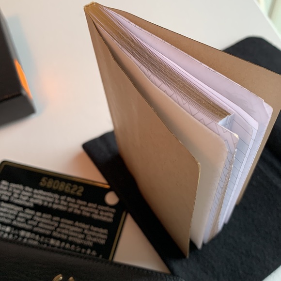 CHANEL Black Leather Agenda or Credit Card Case w/ Gold CC Logo New w/ Tags 🖤 - Picture 4 of 16